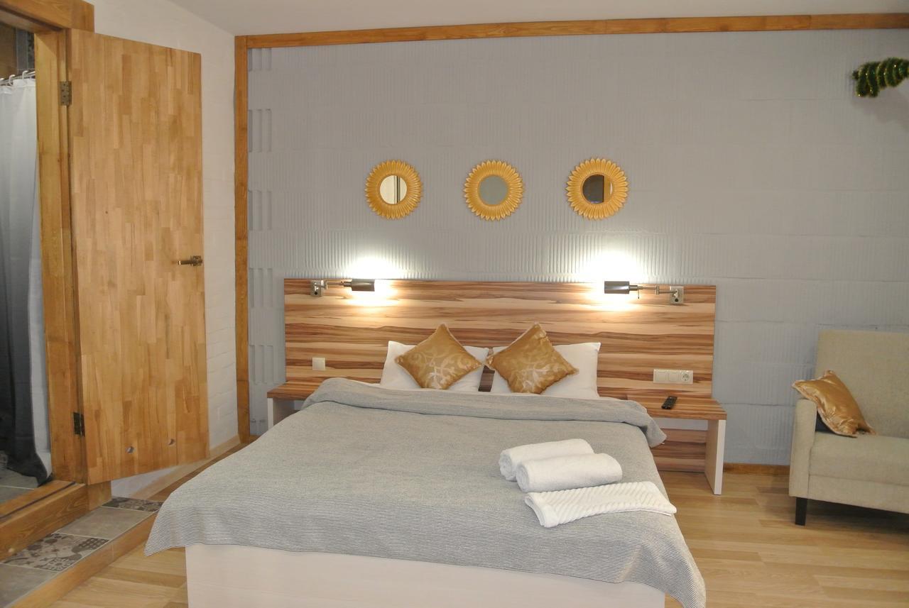 Mini Hotel On Demiivska キエフ エクステリア 写真