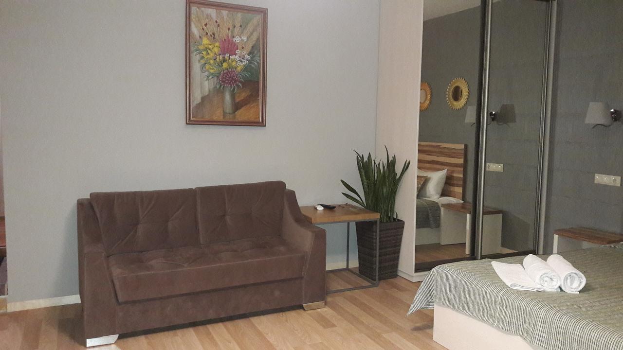 Mini Hotel On Demiivska キエフ エクステリア 写真