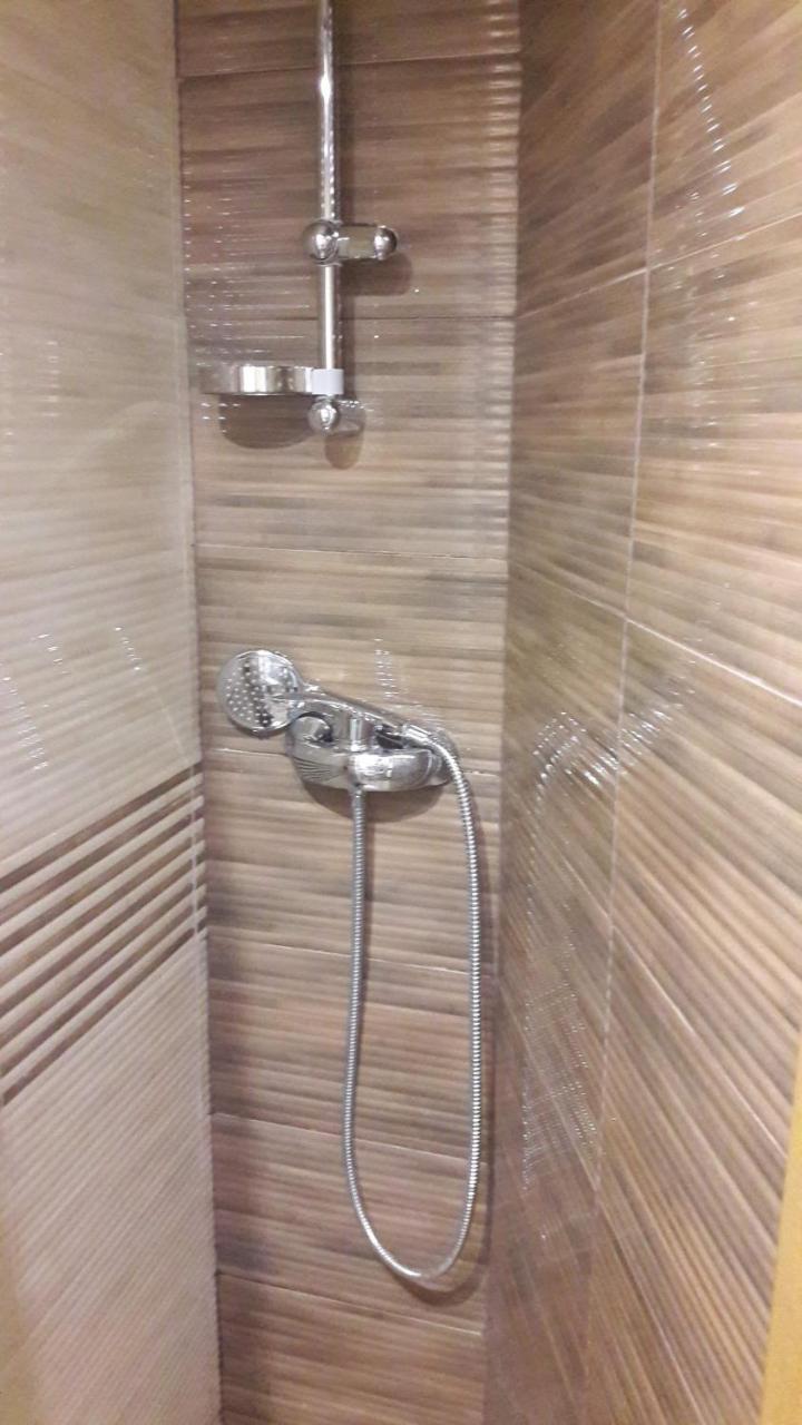 Mini Hotel On Demiivska キエフ エクステリア 写真